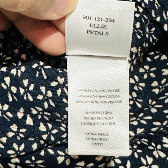 Rails Ellie Romper XS Black White Floral Rayon Tie Waist Button-Front - Picture 8 of 10